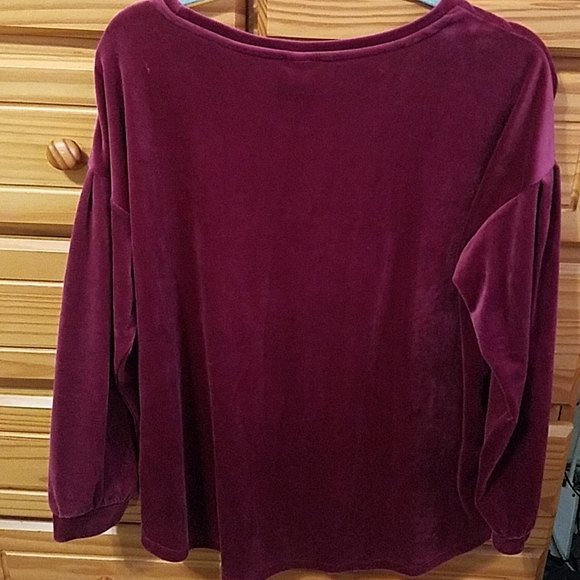 Old navy velour blouse size large - Picture 5 of 7